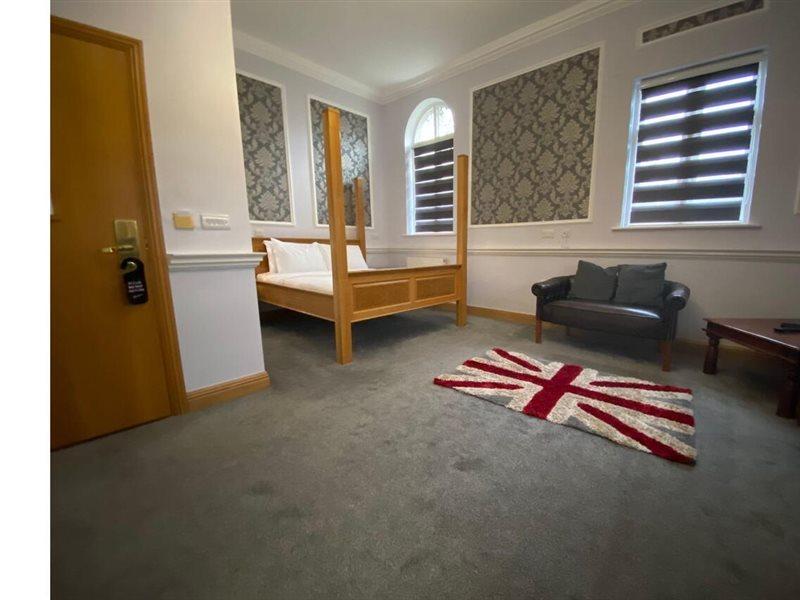 Hotel Baylis House 4*